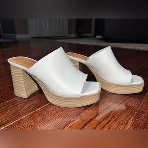 Universal Thread Slip On Heel